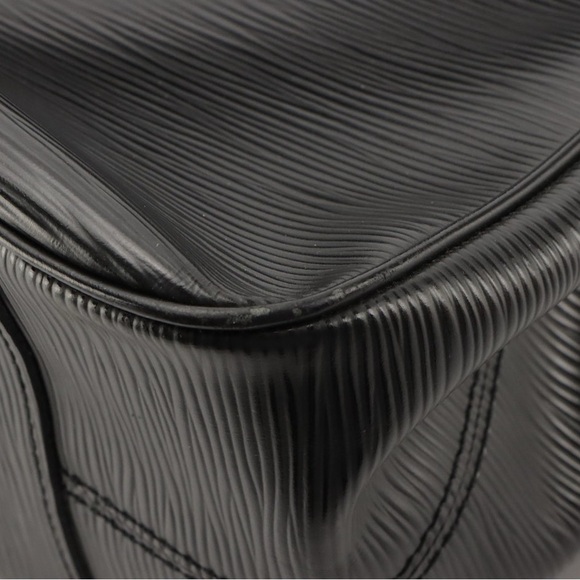 Louis Vuitton Women's Noir Black Epi Leather Passy PM Tote Handbag - EUC - Picture 9 of 11